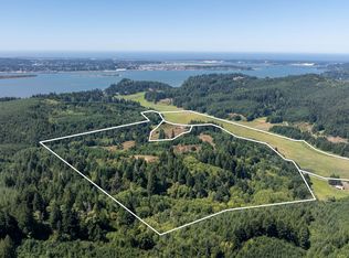 94540 Willanch Ln, North Bend, OR 97459