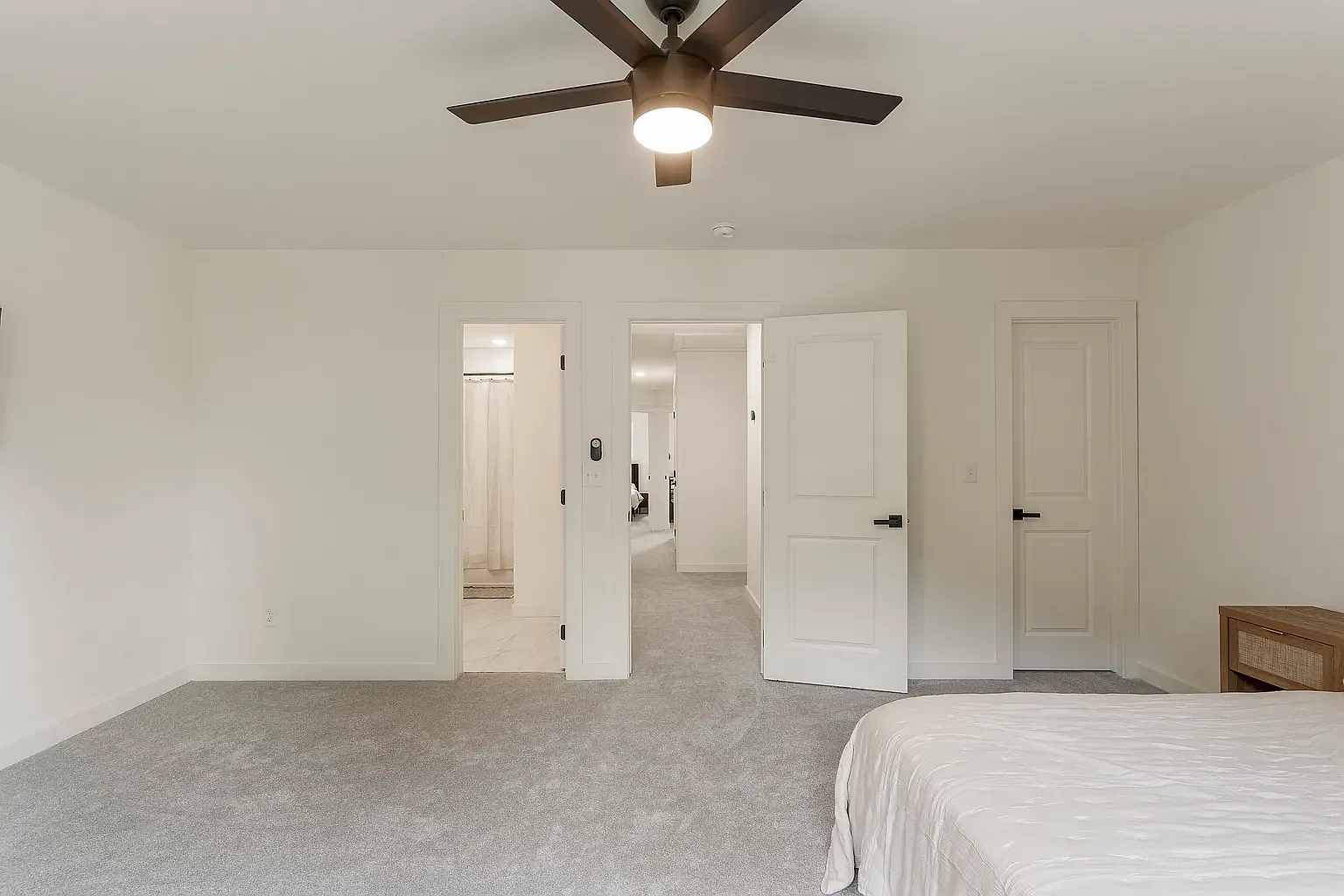 1746 S Jamestown Ave — Photo 1