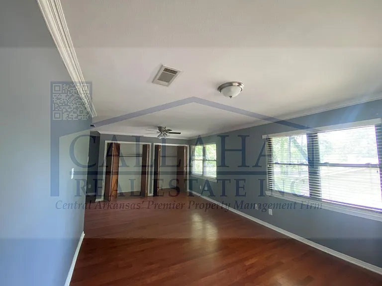 2811 Fox Glenn St — Photo 45