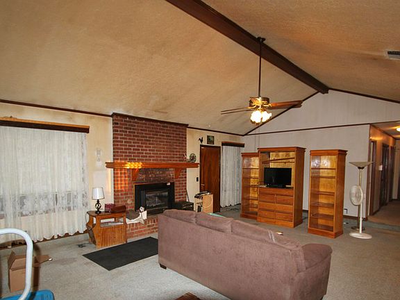 3rd image of 54 Thurlow Dr