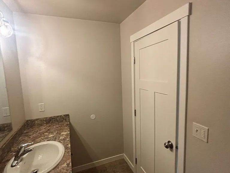 1424 Gleason Ave — Photo 26