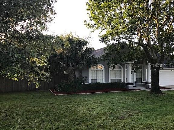 3rd image of 534 Wild Forrest Dr