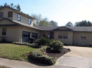 2312 Mirror Lake Dr, Virginia Beach, VA 23453