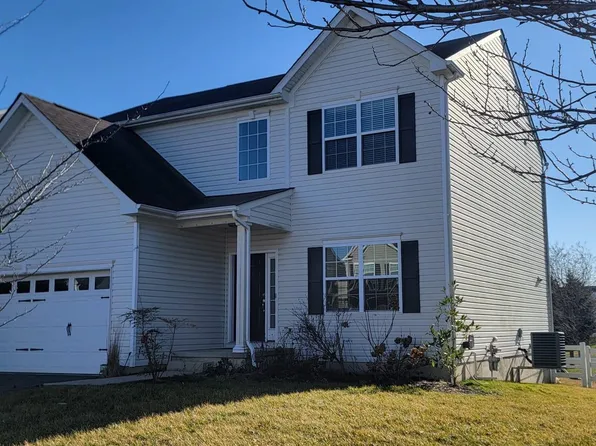 220 Ann Dr, Middletown, DE 19709