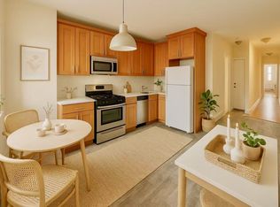 1039 Broadway #3, Brooklyn, NY 11221