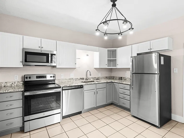 618 N Hamilton Ave #618 — Photo 10