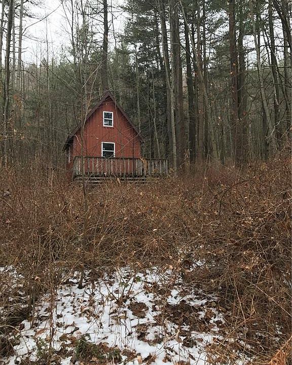 1st image of 143 Cornell Dr