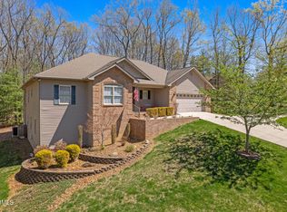 140 Springdale Dr, Fairfield Glade, TN 38558