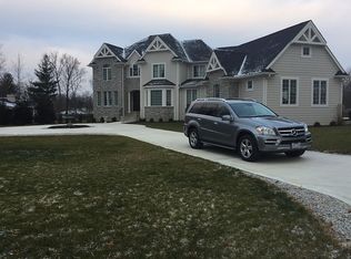 8040 Shawnee Run Rd, Cincinnati, OH 45243