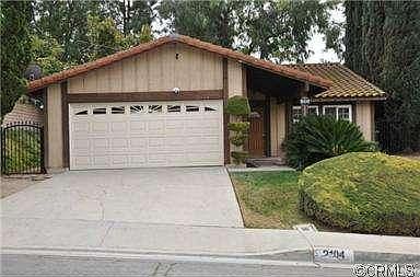1st image of 2104 Shirlee St