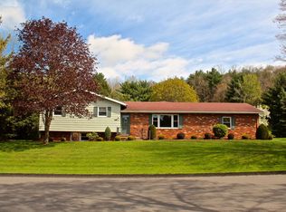 29 Pennsylvania Ave, Brookville, PA 15825