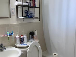 11090 2nd St E APT 2, Treasure Island, FL 33706