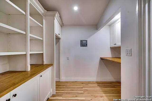 111 Stoney Hls — Photo 28