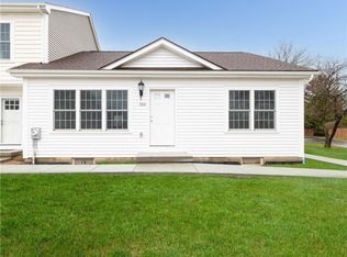 156 New Wickham Dr, Penfield, NY 14526