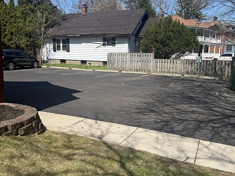17305 McIntyre Ave — Photo 24