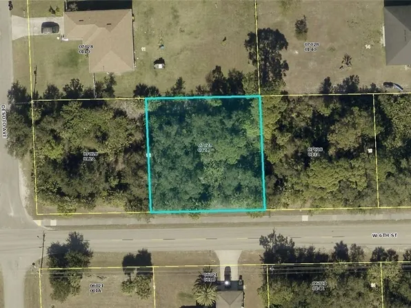 704 W 6th St, Lehigh Acres, FL 33972