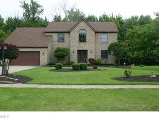 13491 Maple Brook Trl, Strongsville, OH 44136