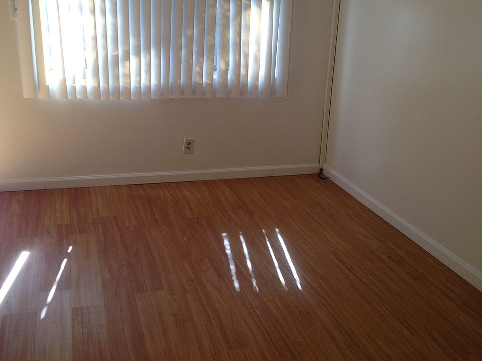 2nd image of 5495 Atlantic Ave APT 6