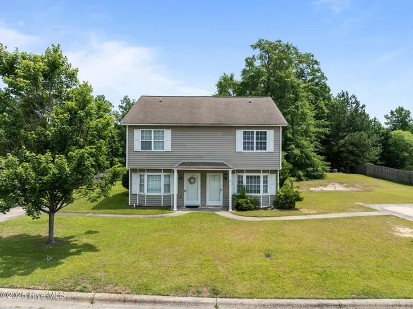 300 Lake Road #A & B, Greenville, NC 27834