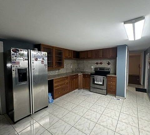 5th image of 6820 NW 43rd Ter #C11