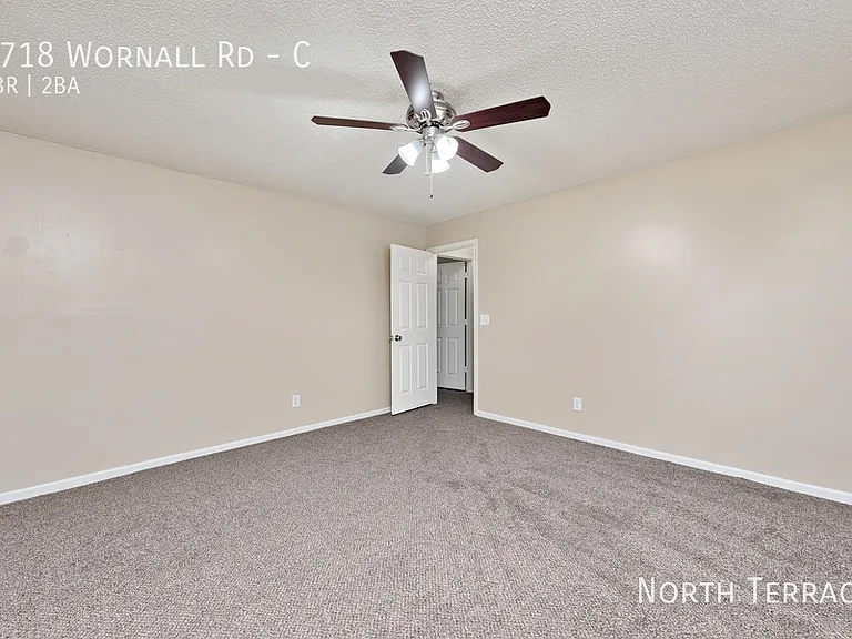 9718 Wornall Rd — Photo 9