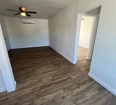 5th image of 1501 10th St #2