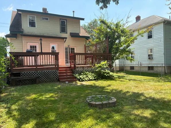 51 Nesbit Ave, West Hartford, CT 06119