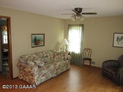 3rd image of 2911 Darling Dr NW