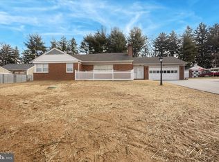 315 Collins Dr, Springfield, PA 19064