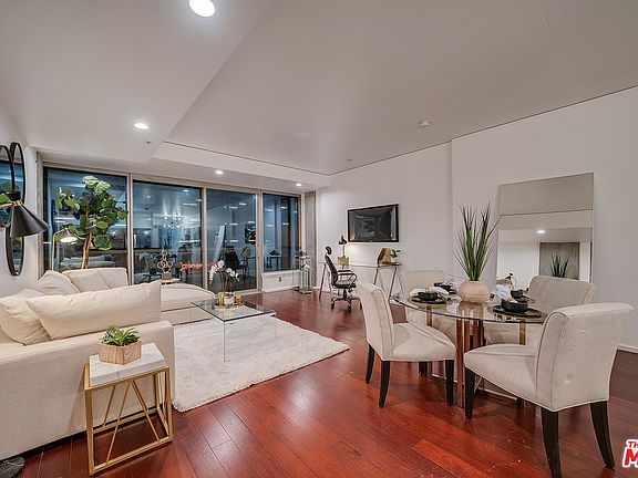 4th image of 1155 S Grand Ave APT 317