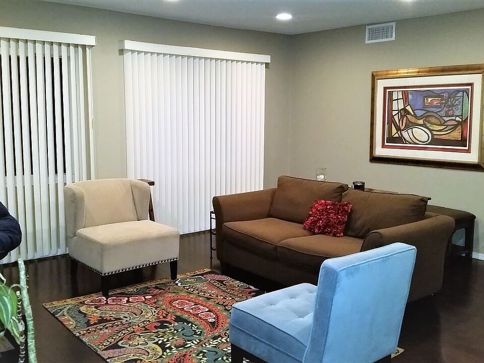 1st image of 322 E Spruce Ave APT I