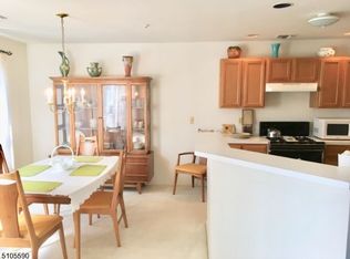 810 Buckland Ct #810, Denville, NJ 07834