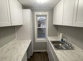277 Sullivan St #1, Manchester, NH 03102