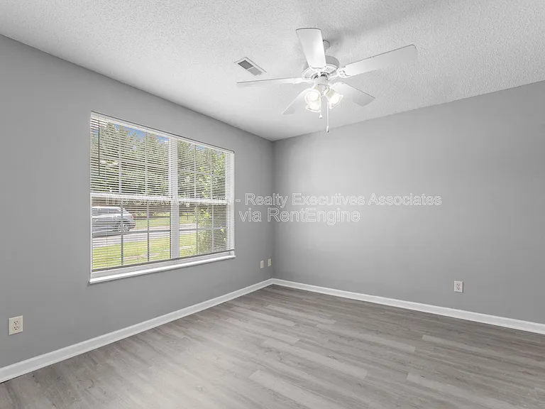 4757 Royal Prince Way — Photo 20