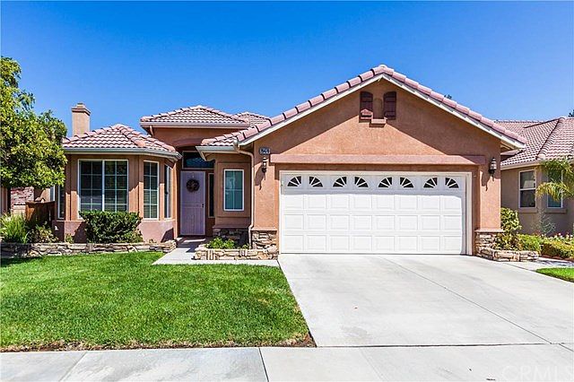 1st image of 28470 Grandview Dr