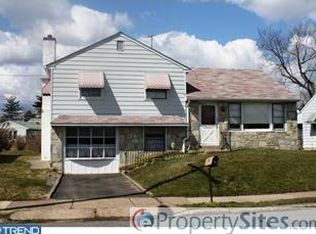 10124 Northeast Ave, Philadelphia, PA 19116