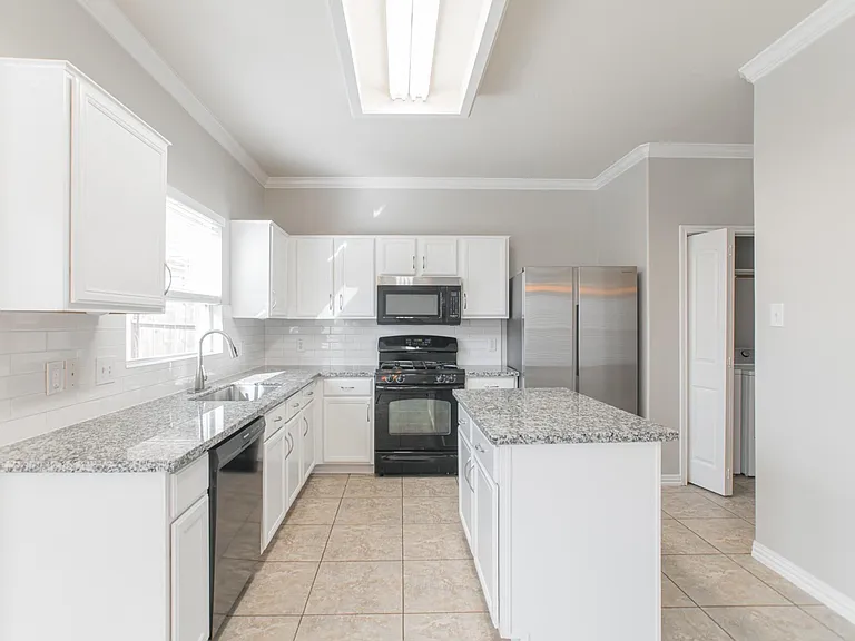 22519 Goss Spring Ct — Photo 21