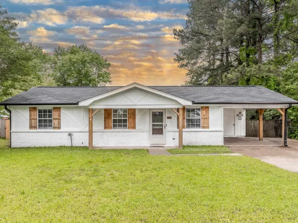 1215 S 1st St, Cabot, AR 72023