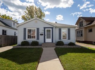 2609 Bate St, Racine, WI 53403