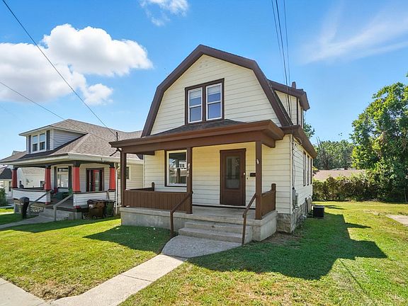 2nd image of 1613 De Armand Ave
