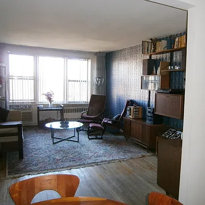 Sold by Robert E. Hill  | media 3