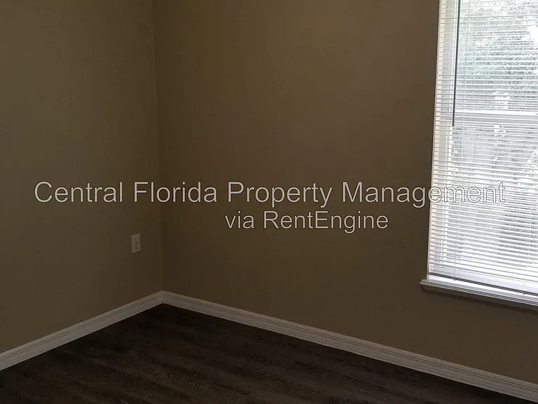 4040 Iveyglen Ave — Photo 4