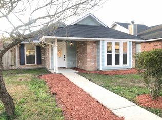 4321 Blue Ribbon Dr, Baton Rouge, LA 70814