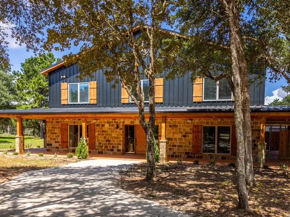 1080 FRELSBURG RD, Alleyton, TX 78935