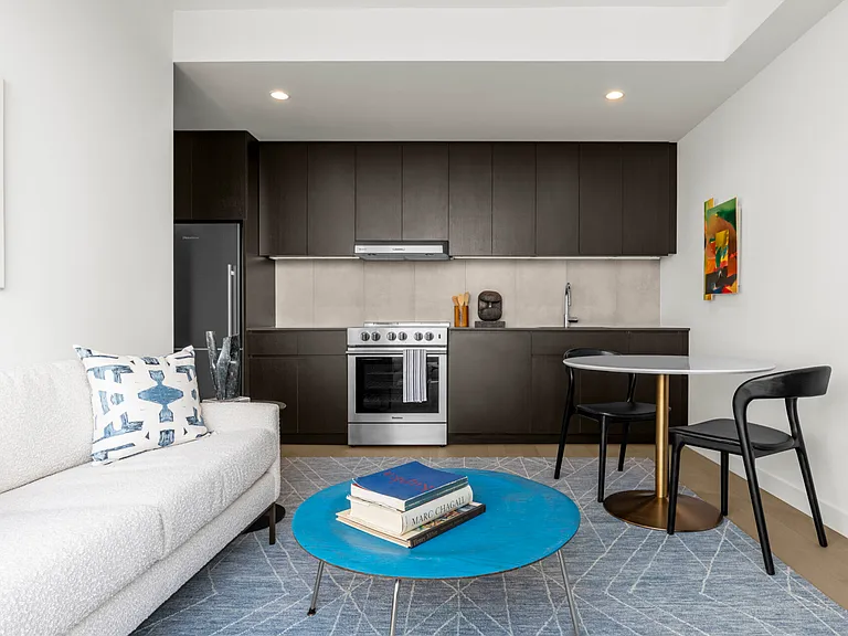 310 Livingston St #1807 — Photo 3