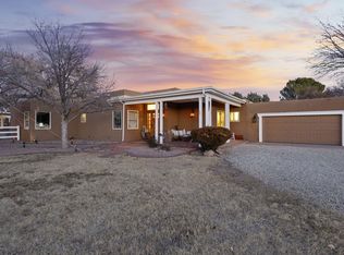 611 Mariquita Rd, Corrales, NM 87048