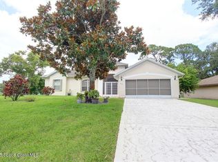 467 Sauders Rd SE, Palm Bay, FL 32909