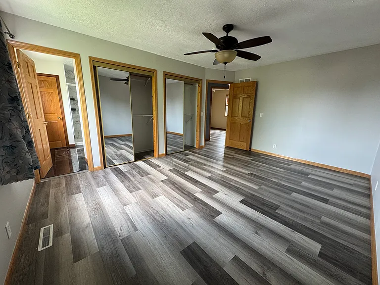 13519 Atwood Ave — Photo 27