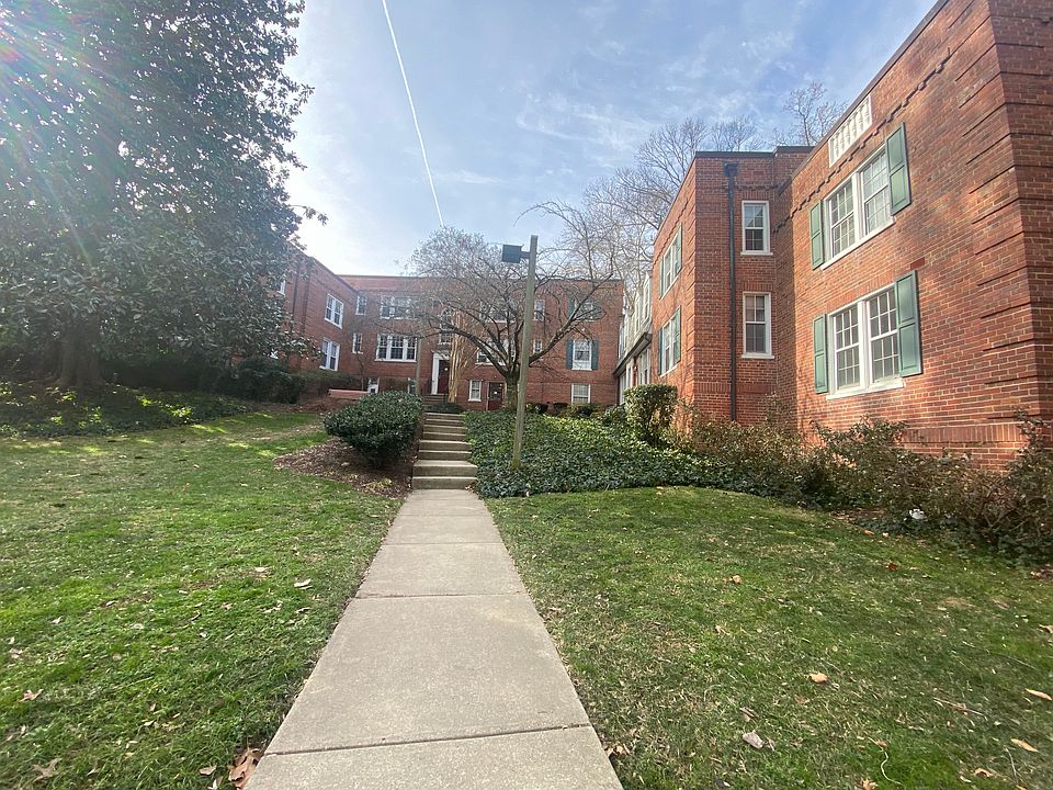 2nd image of 1762 N Rhodes St APT 350