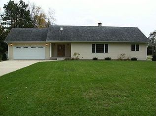 1605 Golf Rd, Eau Claire, WI 54701